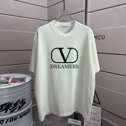 Replica Valentino T-Shirts Short Sleeved For Unisex #1450116, $42.00 USD, [ITEM#1450116], Replica Valentino T-Shirts outlet from China