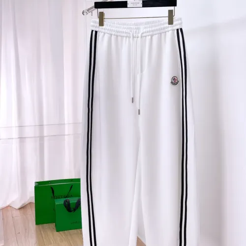 Moncler Pants For Men #1450138
