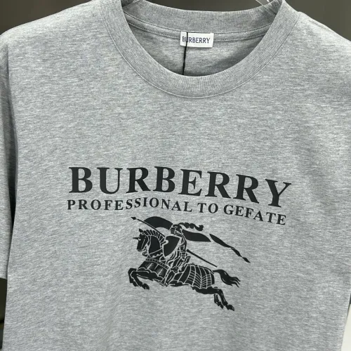 Replica Burberry T-Shirts Short Sleeved For Unisex #1450397 $60.00 USD for Wholesale