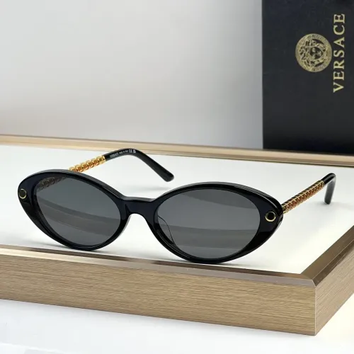 Versace AAA Quality Sunglasses #1450890