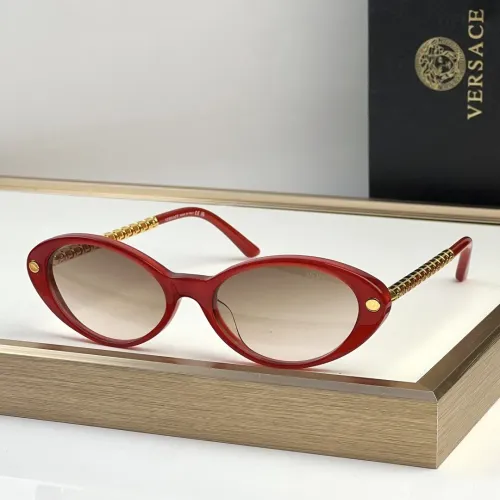 Versace AAA Quality Sunglasses #1450895