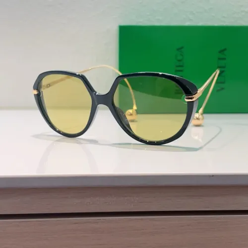 Bottega Veneta AAA Quality Sunglasses #1451497