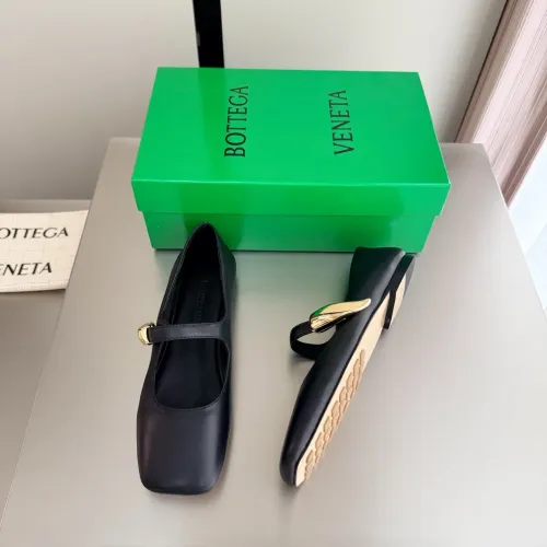 Bottega Veneta BV Flat Shoes For Women #1454088