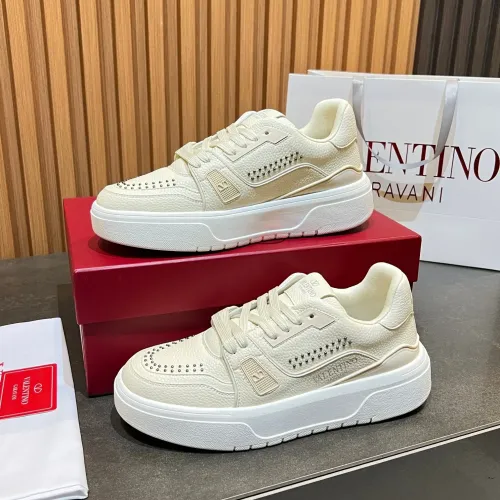Valentino Casual Shoes For Women #1455292