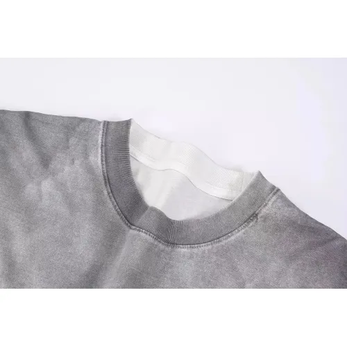 Replica LOEWE T-Shirts Short Sleeved For Unisex #1458222 $45.00 USD for Wholesale
