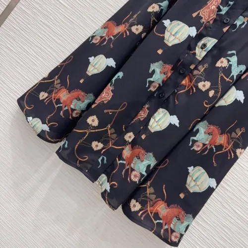 Replica LOEWE Dresses Short Sleeved For Women #1458302 $72.00 USD for Wholesale