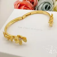 $42.00 USD Van Cleef & Arpels Bracelets For Women #1448698