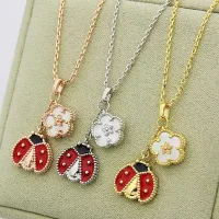 $25.00 USD Van Cleef & Arpels Necklaces For Women #1448858