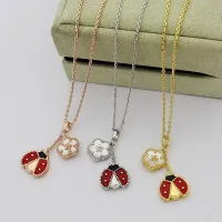 $25.00 USD Van Cleef & Arpels Necklaces For Women #1448859