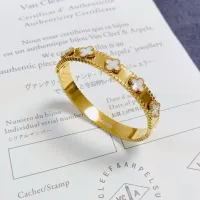 $32.00 USD Van Cleef & Arpels Bracelets For Women #1449425