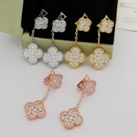 $32.00 USD Van Cleef & Arpels Earrings For Women #1449452