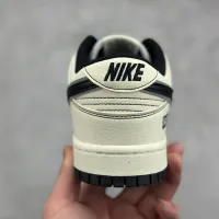 $76.00 USD Nike SB Dunk-Low For Women #1451516