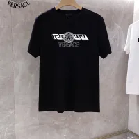 $25.00 USD Versace T-Shirts Short Sleeved For Unisex #1451838