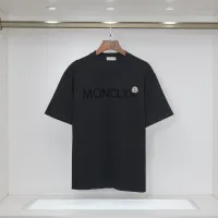 $32.00 USD Moncler T-Shirts Short Sleeved For Unisex #1452611