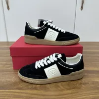 $82.00 USD Valentino Casual Shoes For Men #1455605