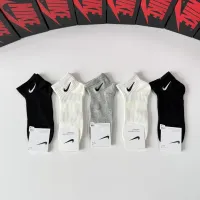 $29.00 USD Nike Socks #1456800