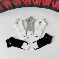 $29.00 USD Nike Socks #1456818