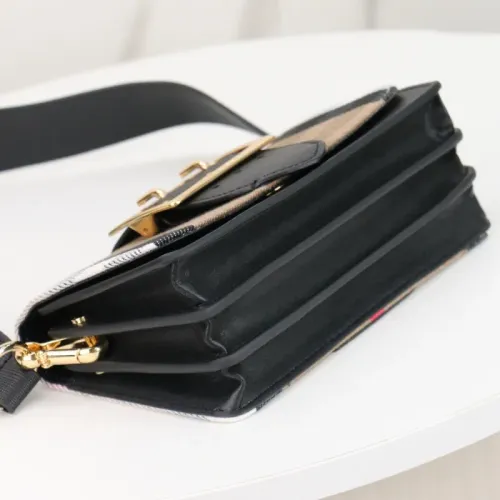 Replica Burberry AAA Quality Messenger Bags For Women #1460600 $96.00 USD for Wholesale