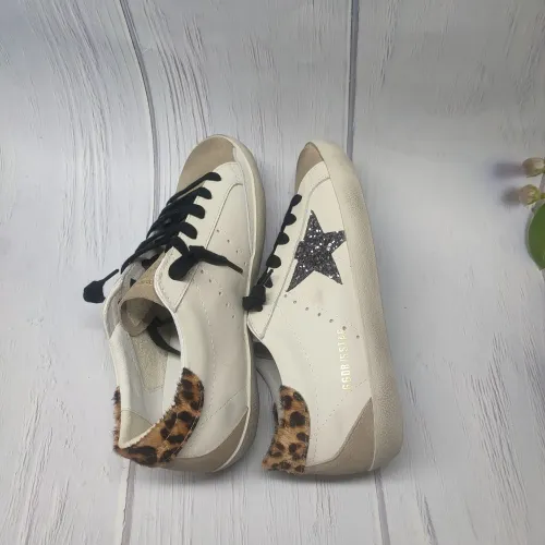 Replica Golden Goose Casual Shoes For Women #1462736 $98.00 USD for Wholesale