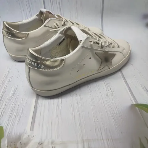 Replica Golden Goose Casual Shoes For Women #1462741 $98.00 USD for Wholesale