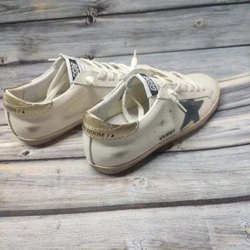 Replica Golden Goose Casual Shoes For Women #1462747 $98.00 USD for Wholesale