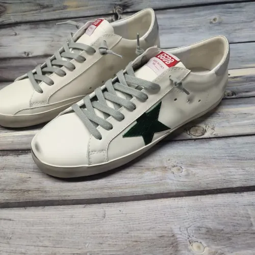 Replica Golden Goose Casual Shoes For Women #1462751 $98.00 USD for Wholesale
