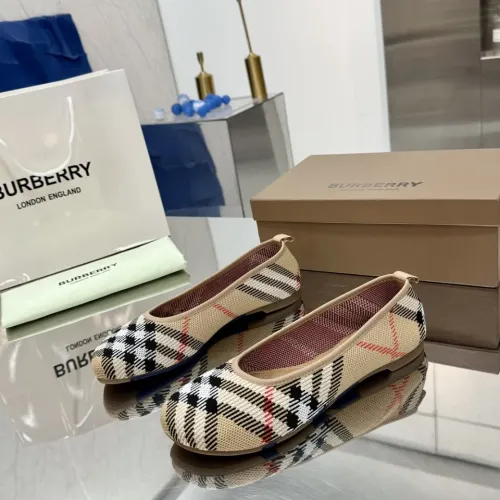 Burberry Flat Shoes For Women #1462806