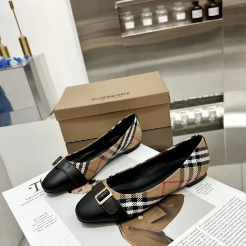 Replica Burberry Flat Shoes For Women #1462848 $85.00 USD for Wholesale