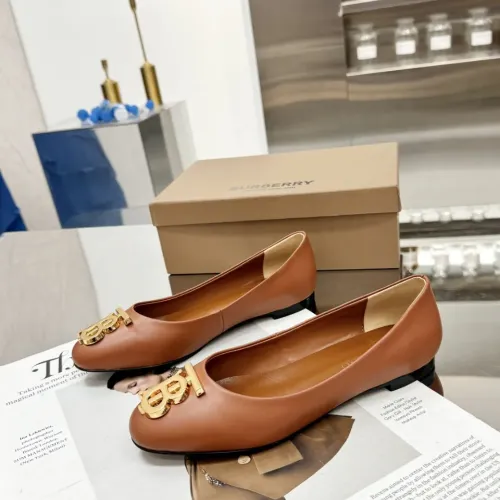 Burberry Flat Shoes For Women #1462850