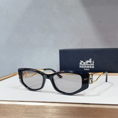 Hermes AAA Quality Sunglasses #1463763