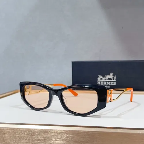 Hermes AAA Quality Sunglasses #1463769