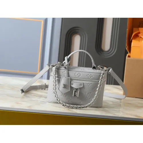 Louis Vuitton Messenger Bags For Women #1464374