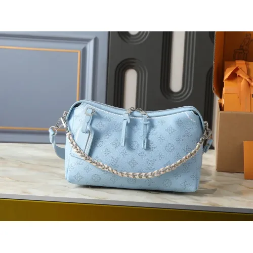 Louis Vuitton Messenger Bags For Women #1464377