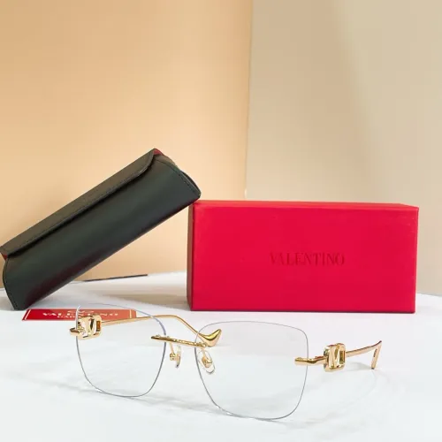 Valentino AAA Quality Sunglasses #1466824