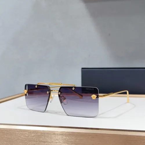 Versace AAA Quality Sunglasses #1466845
