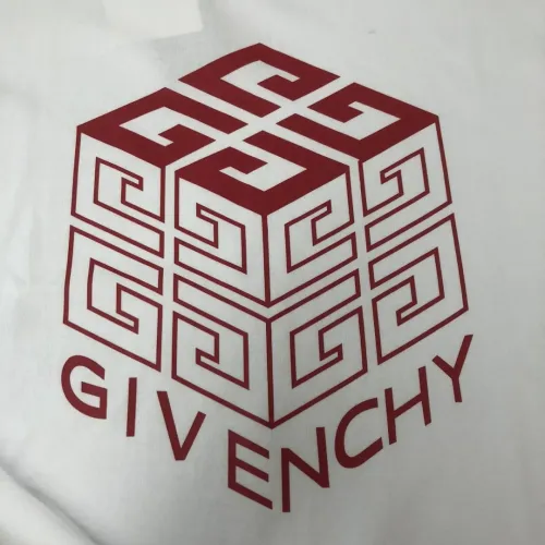 Replica Givenchy T-Shirts Short Sleeved For Men #1467565 $45.00 USD for Wholesale