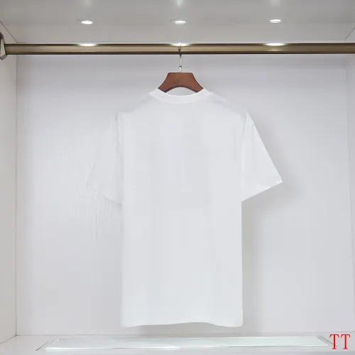 Replica Burberry T-Shirts Short Sleeved For Unisex #1467890 $32.00 USD for Wholesale