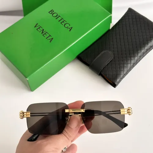 Bottega Veneta AAA Quality Sunglasses #1468397