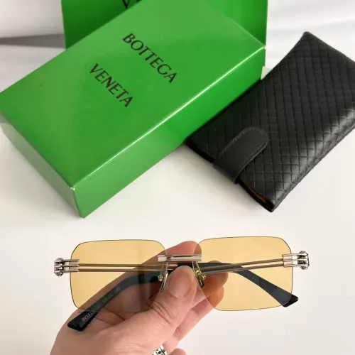 Bottega Veneta AAA Quality Sunglasses #1468399