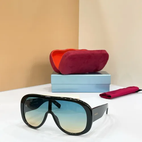 Gucci AAA Quality Sunglasses #1468434