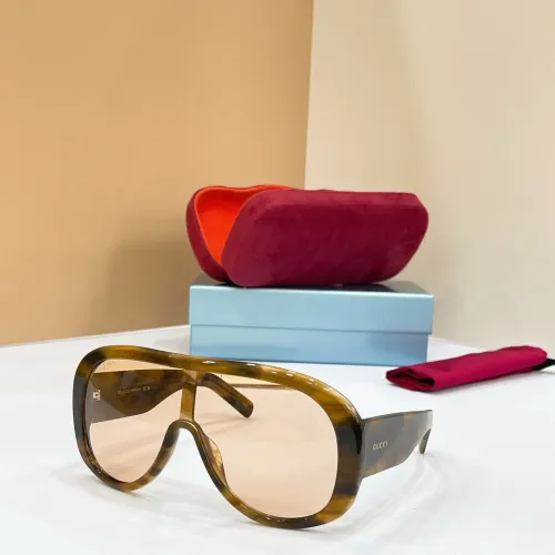 Gucci AAA Quality Sunglasses #1468438