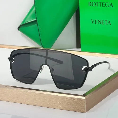 Bottega Veneta AAA Quality Sunglasses #1468765