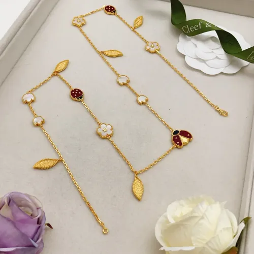Replica Van Cleef & Arpels Necklaces For Women #1468816 $80.00 USD for Wholesale