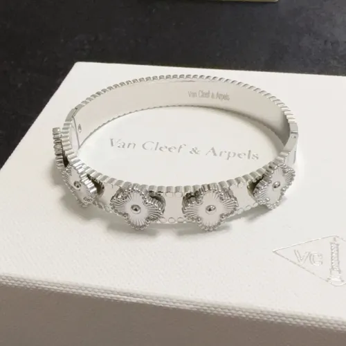 Van Cleef & Arpels Bracelets #1468821