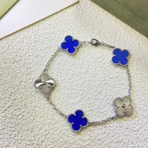 Van Cleef & Arpels Bracelets For Women #1468981
