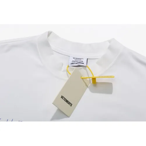 Replica VETEMENTS T-Shirts Short Sleeved For Unisex #1470584 $36.00 USD for Wholesale