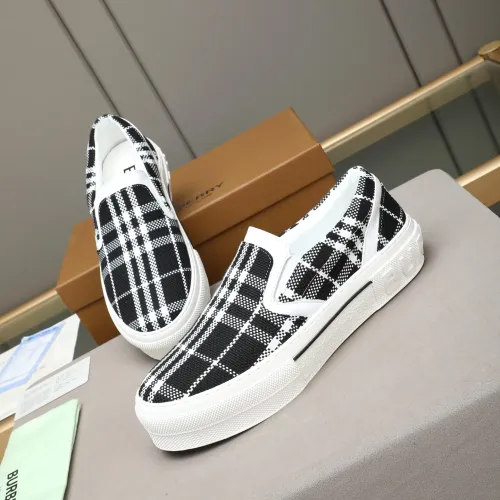 Burberry Casual Shoes For Men #1471077