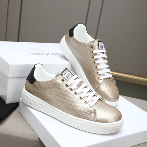 Versace Casual Shoes For Men #1471567