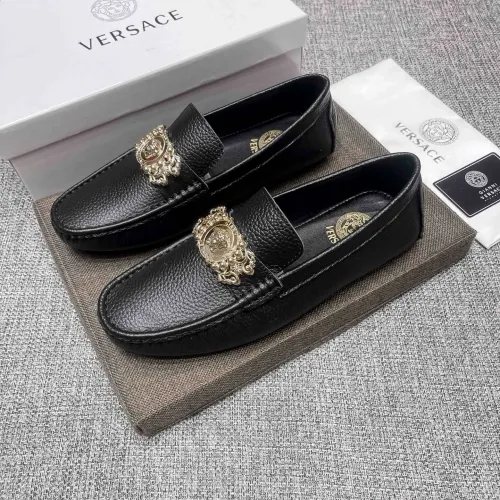 Versace Leather Shoes For Men #1472336