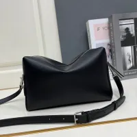 $96.00 USD Celine AAA Quality Messenger Bags For Women #1460031